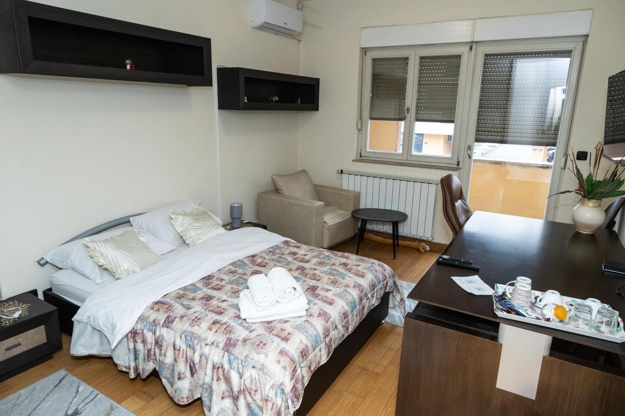 Bolek Mansion Apartment Banja Luka Ngoại thất bức ảnh